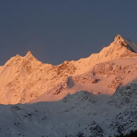 فندق Eden No. 7 Saas Fee