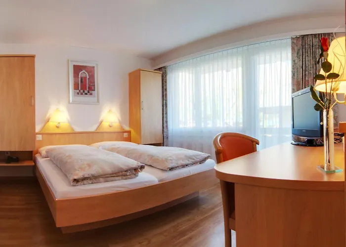 Szálloda Eden No. 7 3*